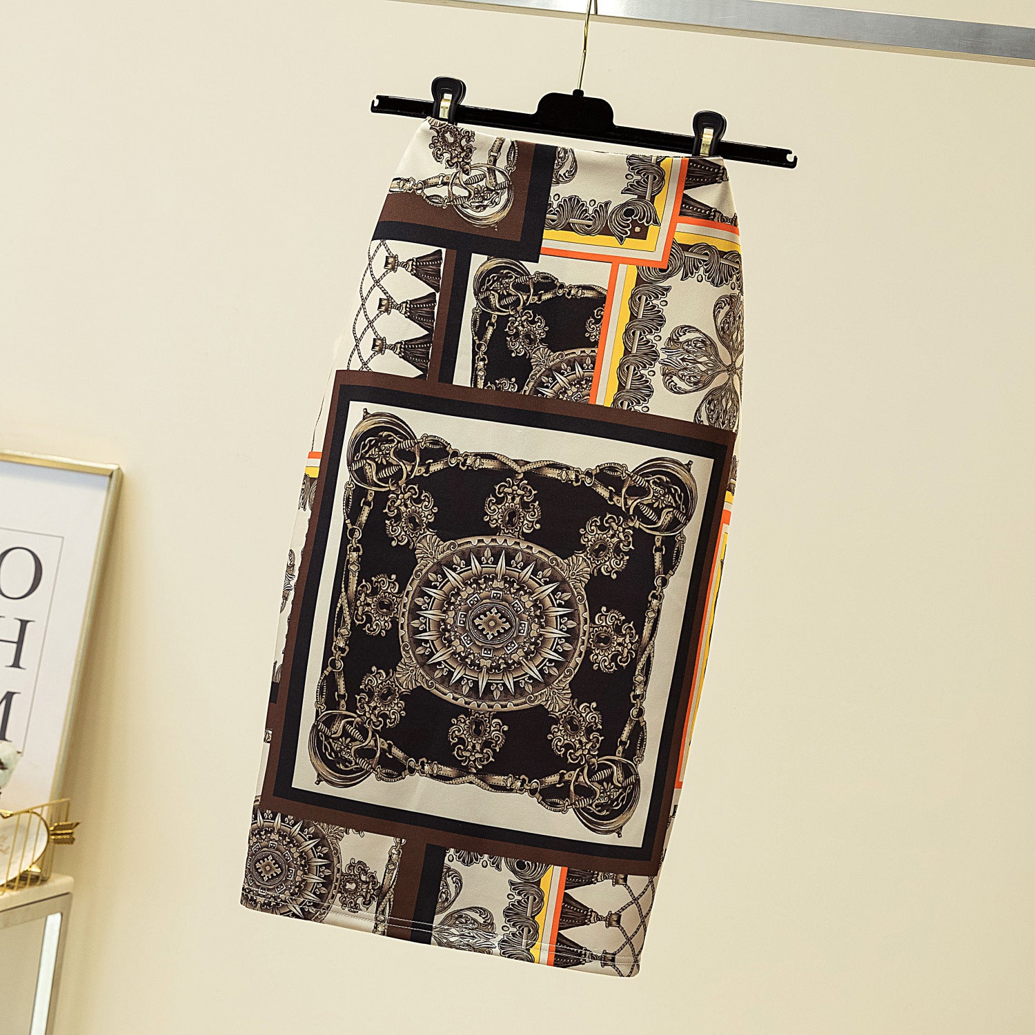 Court Women's Printed Wear Pencil Sheath Skirt