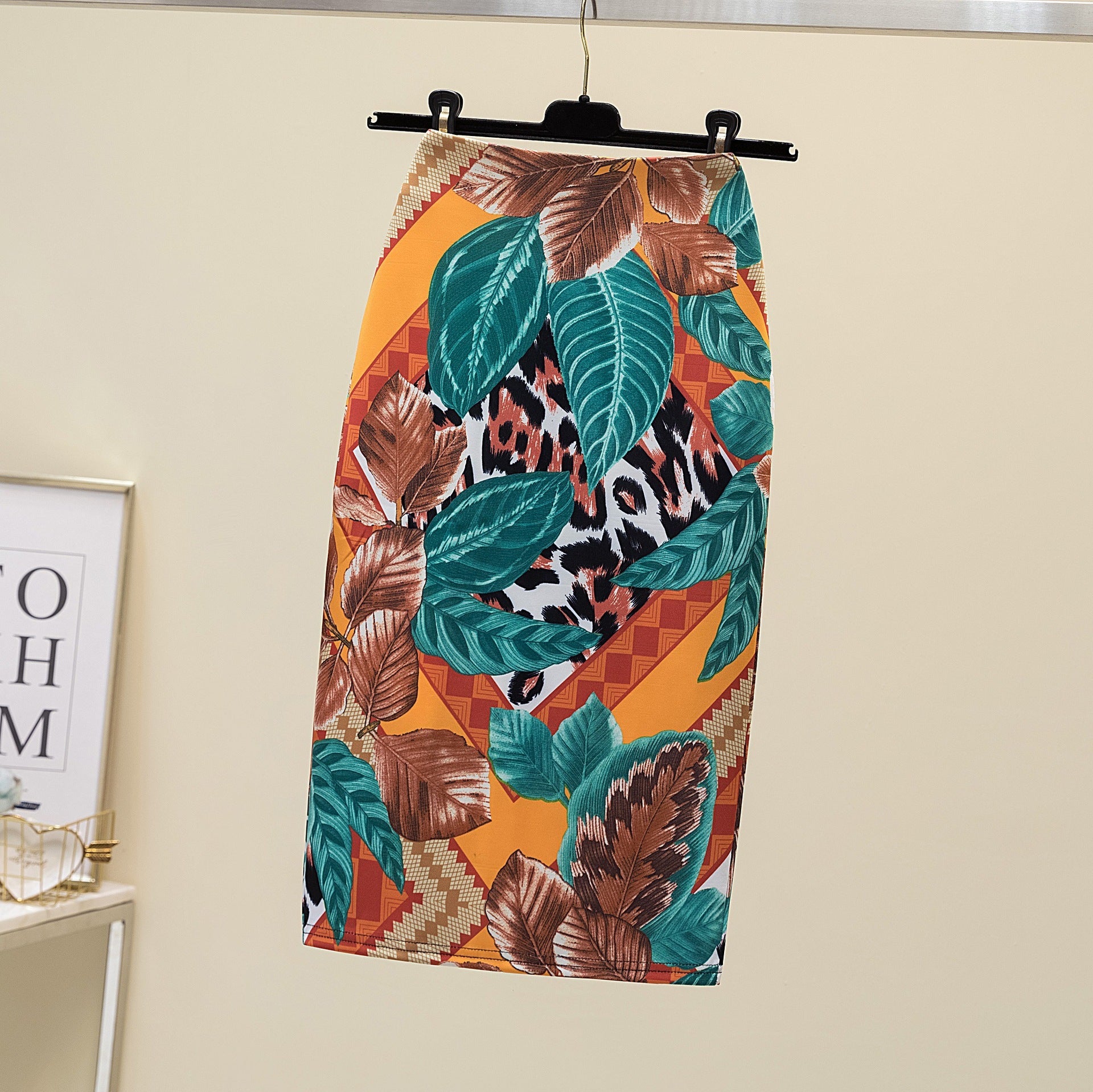 Court Women's Printed Wear Pencil Sheath Skirt