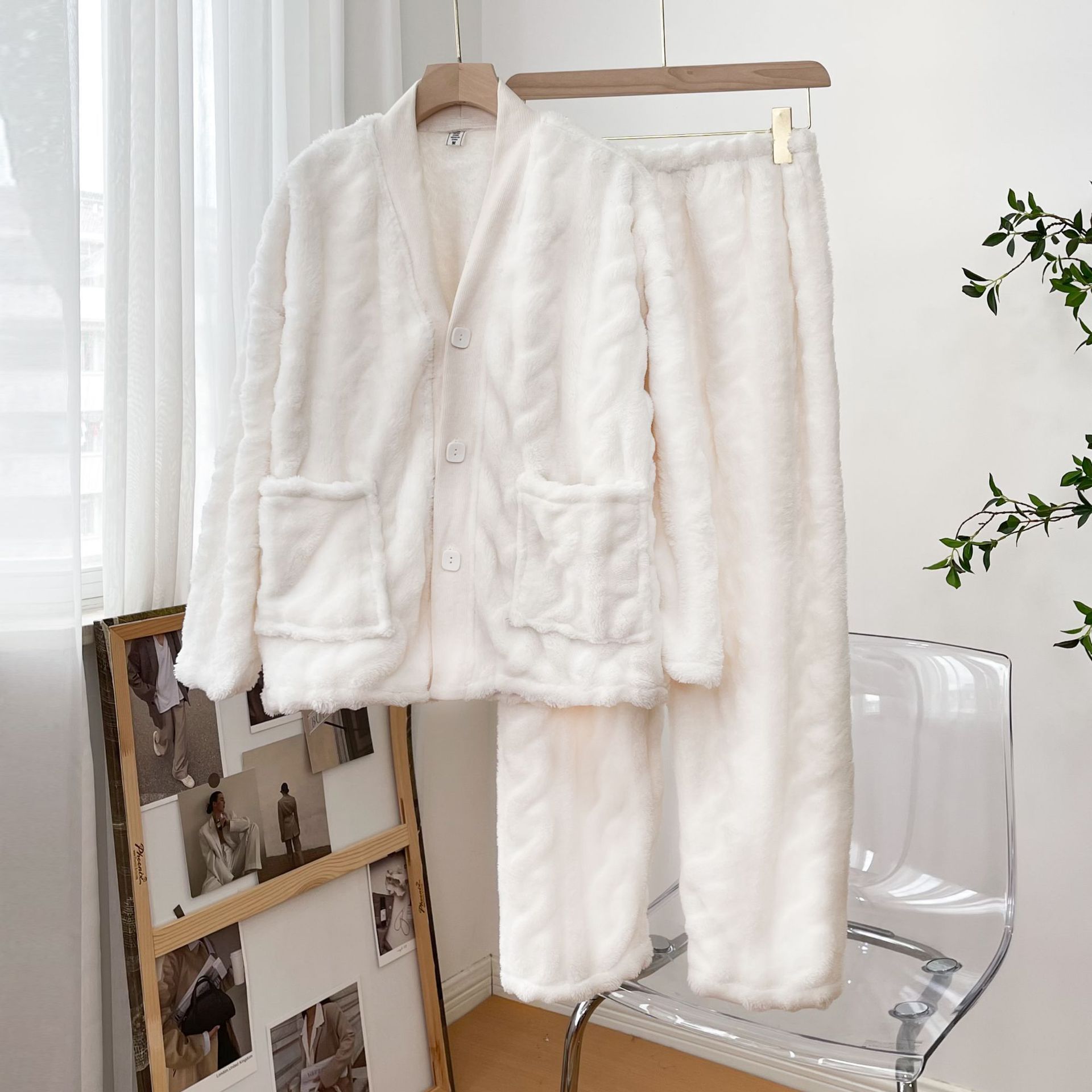 Ladies Suit Flannel Pajamas Shirt And Pants